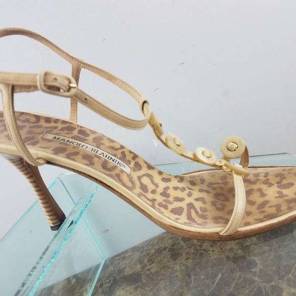 Manolo Blahnik Brown Cheetah T Strap High Heel 9.5 - Picture 1 of 8